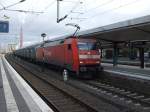 152 036-0 mit einem Gterzug durch Bielefeld.