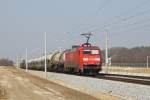 152 085 mit einem gemischten Gterzug am 09.03.2011 bei Hrbach.