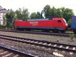 152 126-9 steht mit Containerzug am 20.5.11 im Bahnhof Hochstadt-Markzeuln