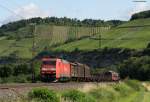 152 004-8 mit einem gemischten Gterzug bei Himmelstadt 24.6.11