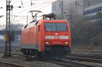 152 143-4 DB rangiert in Aachen-West bei Wolken am 17.3.2012.