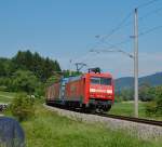 Am 29. Mai 2012 zog es mich wegen der Koblenzer Museums-E40 an die Murrbahn. Der Verkehr dort war ziemlich mau. Wenigstens etwas Abwechslung brachte 152 044-4 mit ihrem kurzen Gterzug auf der Fahrt in Richtung Nrnberg. Die Aufnahme entstand in Schleiweiler.