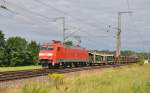 152 011 mit einer Leerwagengarnitur in Richtung Ansbach.Bild entstand in Oberdachstetten am 18.7.2012