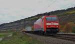 152 160-8 am 24.10.13 mit einen Containerzug Richtung Sden.