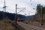 152 113 mit Ford Autotransportwagenzug am 01.03.2014 bei Steinbach am Wald gen Saalfeld. 