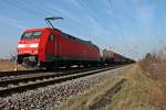 Und die zweite 152er am 08.03.2014 auf der KBS 703, war die 152 140-0, ebenfalls mit einem gemischten Güterzug, aber nur ca. 20 km/h aus Richtung Freiburg kurz bei Hügelheim gen Süden.