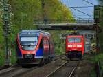 Am ende der Steigung auf der KBS 485 von Herzogenrath nach Kohlscheid begegnen sich 643 705 der Euregiobahn (RB20) und 152 002-2. Gesehen am 15.04.2014.