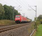 152 071-7 mit geschlossenen ARS-Autotransportwagen in Fahrtrichtung Süden. Aufgenommen in Wehretal-Reichensachsen am 25.09.2013.