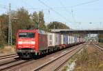 152 066 mit IK 50484 (Maschen Rbf–Bremerhaven Kaiserhafen) am 30.09.2011 in Scheeel, aufgenommen vom nrdlichen Ende des Mittelbahnsteigs