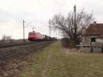 152 035-2 fährt am 13.03.15 durch Neu-Ulm.