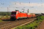 DB 152 064-2 mit einem gemischten Güterzug Richtung Bad Kösen, am 08.09.2015 in Naumburg (S) Hbf.