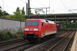 Nachschuss auf 152 094-9 als sie am 13.08.2014 als Tfzf gen Hafen durch Harburg fuhr.