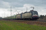 Der FLX 1240 von Stuttgart nach Berlin wurde am 21.02.23 mit zwei Tauren bespannt. 182 597 und 182 510 rollen hier mit ihrem Zug durch Gräfenhainichen.
