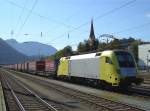 Die BR ES 64 U 2-034 schiebt am 29.09.2007 einen Winner Express Zug ber den Brenner nach.