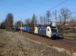 Die ES 64 U2-068 mit einem KLV-Zug am 23.02.2014 unterwegs bei Kimpling.