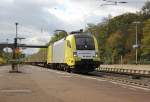 182 595 (ES 64 U2-095) mit leeren Holzzug in Fahrtrichtung Norden. Aufgenommen in Eichenberg am 18.10.2013.