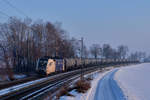 182 568 mit einem Kesselzug am 22.01.2017 bei Langenisarhofen.