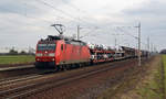 Mit einem Autologistiker von Zwickau-Mosel nach Braunschweig rollte 185 148 am 25.02.17 durch Rodleben Richtung Magdeburg.