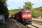 Am 27.08.2015 fuhr 185 240-9 mit einem gemischten Güterzug durch den Hp Etterzhausen in Richtung Regensburg.
