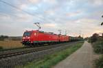 DB Cargo 185 058-5 und 185 xxx-x mit Kesselwagen am 25.10.18 bei Walluf Rechte Rheinstrecke