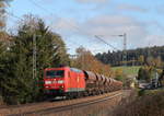 185 015-5 mit dem GB 62747(Singen(Htw)-Karlsruhe Gbf) bei St.Georgen 25.10.18