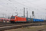 DB Lok 185 186-4 durchfährt den badischen Bahnhof. Die Aufnahme stammt vom 21.11.2018.