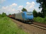 185 530 der VPS am 9.6.2007 mit Stahlzug auf dem Weg Richtung Hannover/Linden in Limmer