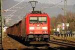 185 292 mit offenen Güterwagen bei Oberlahnstein am 05.03.2022