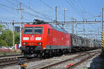 DB Lok 185 102-1 durchfährt den Bahnhof Pratteln. Die Aufnahme stammt vom 20.05.2022.