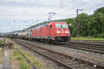 185 267-2 mit einem gemischten Güterzug gesehen in Gemünden/M.am 24.05.2023
Außerhalb vom Gleisbereich.