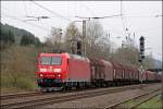 185 009 von DB SCHENKER ist am Nachmittag des 21.04.2008 fr die Bespannung des 52296 von Finnentrop nach Hagen eingeteilt und wird bei der Ausfahrt aus Plettenberg auf den Chip gebannt.