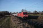 Am 27.02.2010 ist die 185 306-8 mit Gterzug CS 60779 (Moers Gbf-Ludwigshafen/Rhein BASF Gbf)auf der KBS 630 zwischen Groen-Linden und Lang-Gns unterwegs.