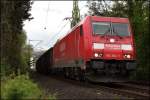 185 284 (9180 6185 284-7 D-DB) hat vermutlich einen Schrottzug am Haken und ist in Richtung Hagen unterwegs. (30.04.2010)