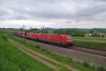 185 047 und eine weitere 185 sind am 15.05.2010
mit einm Erzzug auf der Passauerbahn zwischen Haiding und
Wels unterwegs gewesen.