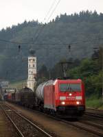 185 303 am 12.09.2009 bei der Durchfahrt von Wernstein