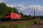 185 264-9 mit einem Stahlzug in Unkel am 18.06.2011