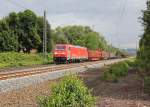 185 403-3 mit kurzem, gemischtem Gterzug in Fahrtrichtung Sden. Aufgenommen am 07.07.2011 am B Eltmannshausen/Oberhone.