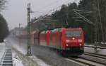 Weiter gehts mal mit meinen 'lteren' Bildern. Hier eine vom 05.02.2012. Es zeigt den 60226 auf der Fahrt von Ziltendorf nach Hamburg. Dieser Zug verkehrt tglich und nimmt dabei den lngeren Weg via Cottbus. Hier im Einsatz 185 191 und eine unbekannte Schwester.