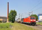 185 078 mit einem KLV-Zug auf der Filsbahn in Richtung Mnchen.Aufgenommen in Salach am 27.7.2012