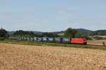 185 396 mit einem KLV Zug am 23.08.2012 bei Darshofen.