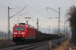 185 187-2 DB Schenker Rail bei Trieb am 17.12.2012.