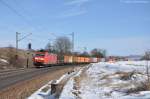 185 135 (91 80 6185 135-1 D-DB) mit Conteinerzug am 02.03.2013 bei Plling