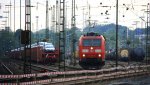 185 197-1 DB rangiert in Aachen-West bei Sonne und Regenwolken am 25.5.2013.