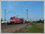 185 016 fährt am 19.10.13 mit einem gemischten Güterzug über die Rheinbahn von Mannheim Richtung Karlsruhe.