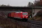 185 154 DB Schenker am 14.12.2013 mit einem Containerzug in Fulda-Götzenhof Richtung Bebra. Grüße an den Tf :-) 