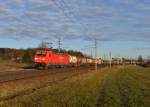 185 293 mit einem Containerzug am 08.02.2014 bei Andorf.