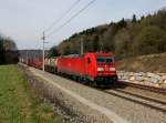 Die 185 219 mit einem KLV-Zug am 22.03.2014 unterwegs bei Wernstein.