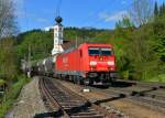 185 307 mit einem Silozug am 25.04.2014 bei Wernstein am Inn.