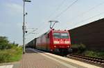 185 159-1 mit einem Containerzug in Allerheiligen gen Neuss fahrend. 26.7.2014