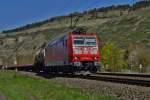 185 086-6 mit einen gemischten Güterzug bei Thüngersheim am 15.04.15.